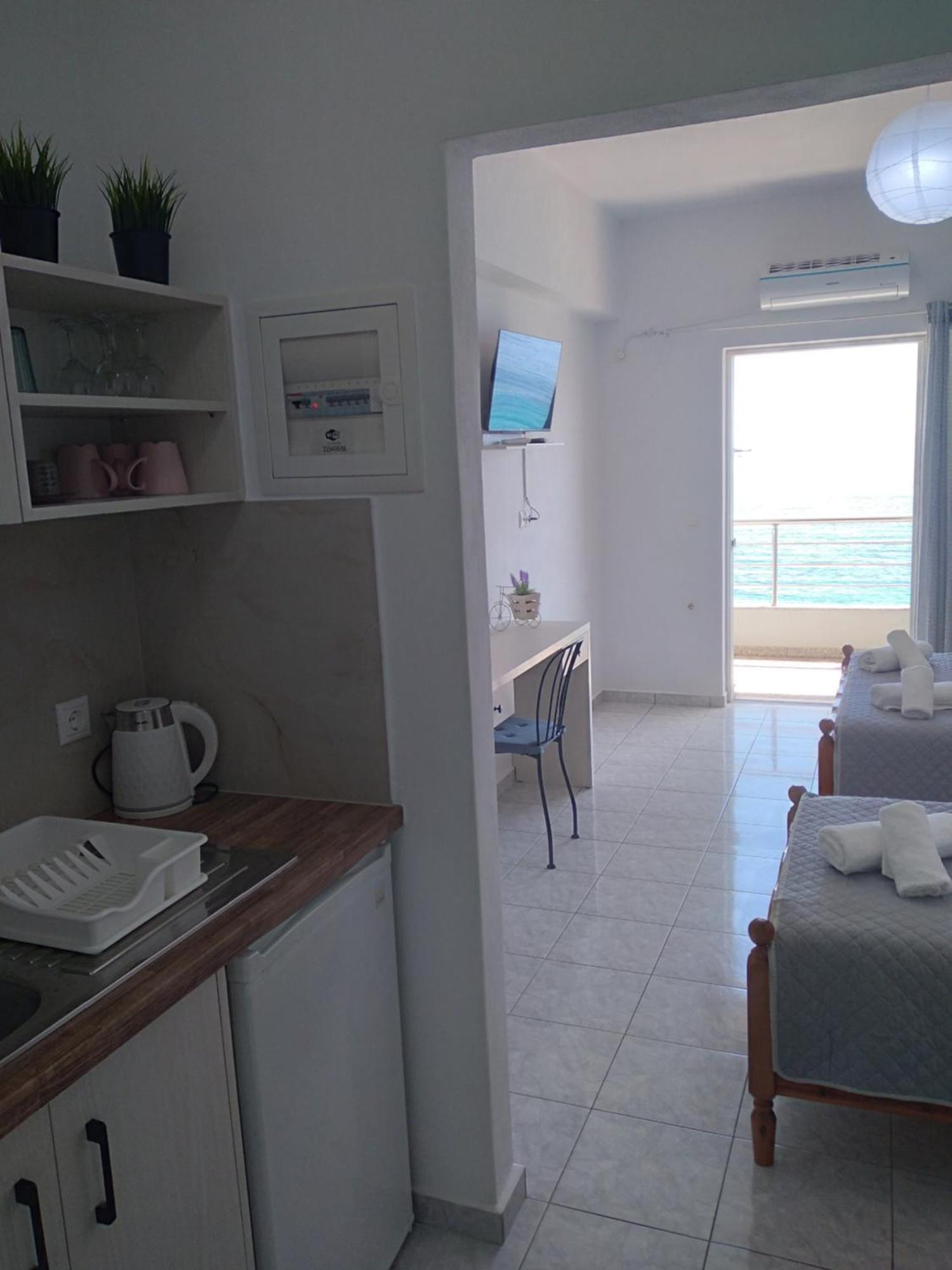 Nadim Rooms Himarë Exteriér fotografie